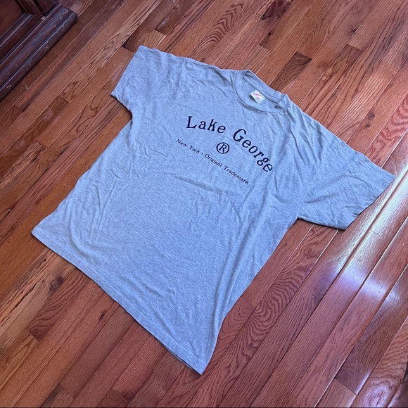 Lake George New York tshirt - Picture 3 of 5